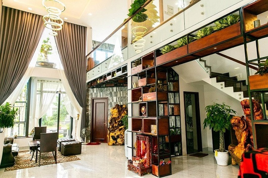 Khối tài sản đủ xài đến hết đời của vợ chồng Quách Thành Danh - Ảnh 2.