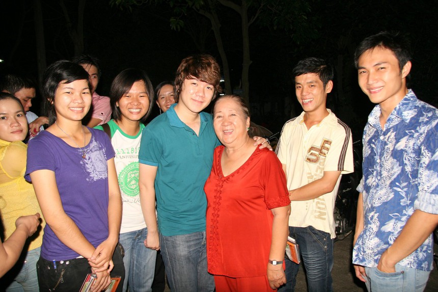 Nhớ nghệ sĩ Thiên Kim - Nụ cười của bà già Nam bộ - Ảnh 4. Nhớ nghệ sĩ Thiên Kim - Nụ cười của bà già Nam bộ - Ảnh 4.