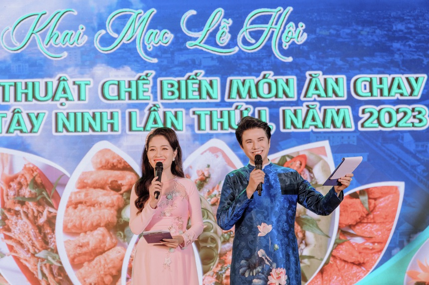 MC Vũ Mạnh Cường: "Tới bây giờ tôi vẫn chưa gửi tiền cho cha mẹ lần nào" - Ảnh 3.