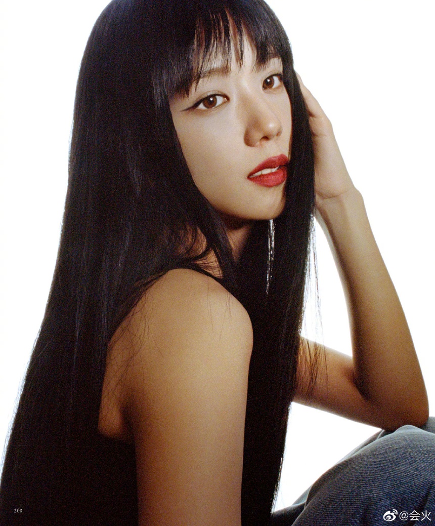 "Chị cả" BLACKPINK Jisoo vượt mặt hàng loạt ngôi sao hạng A để trở thành nghệ sĩ Hàn đầu tiên trong lịch sử làm được điều này  - Ảnh 2.