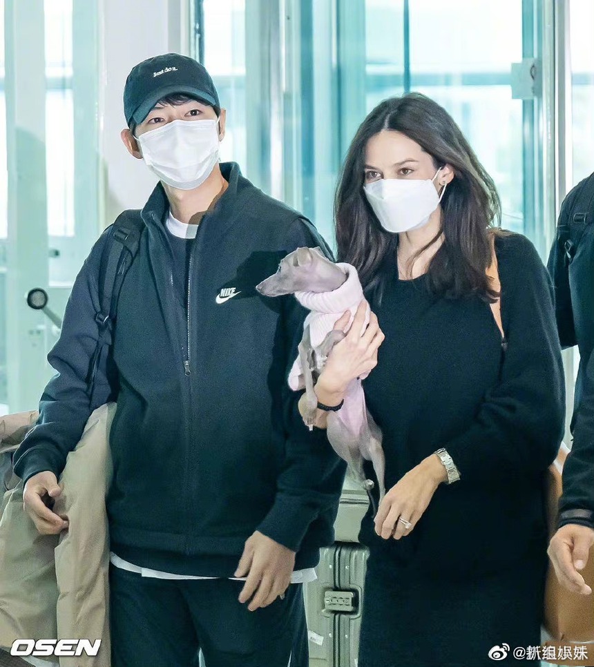 Tuyên bố 'kết hôn là mục tiêu lớn nhất', Song Joong Ki bị cư dân mạng chế giễu - Ảnh 4.