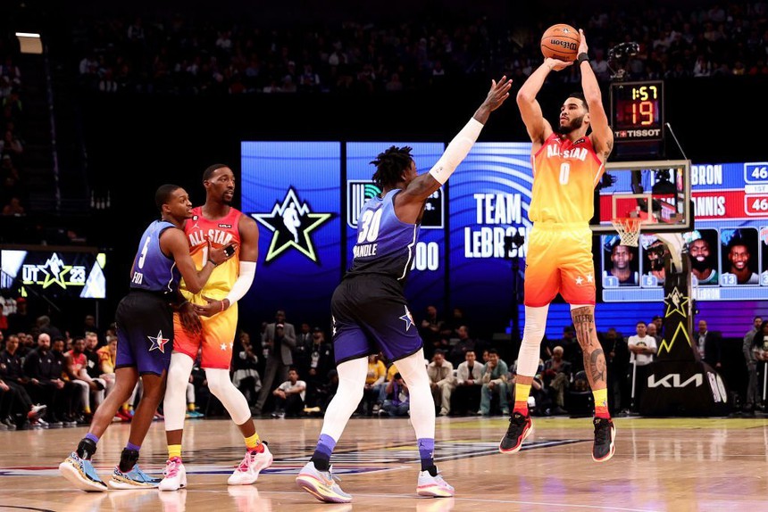"Báo động đỏ" cho NBA: All-Star 2023 lập kỉ lục buồn về lượng người theo dõi - Ảnh 1.