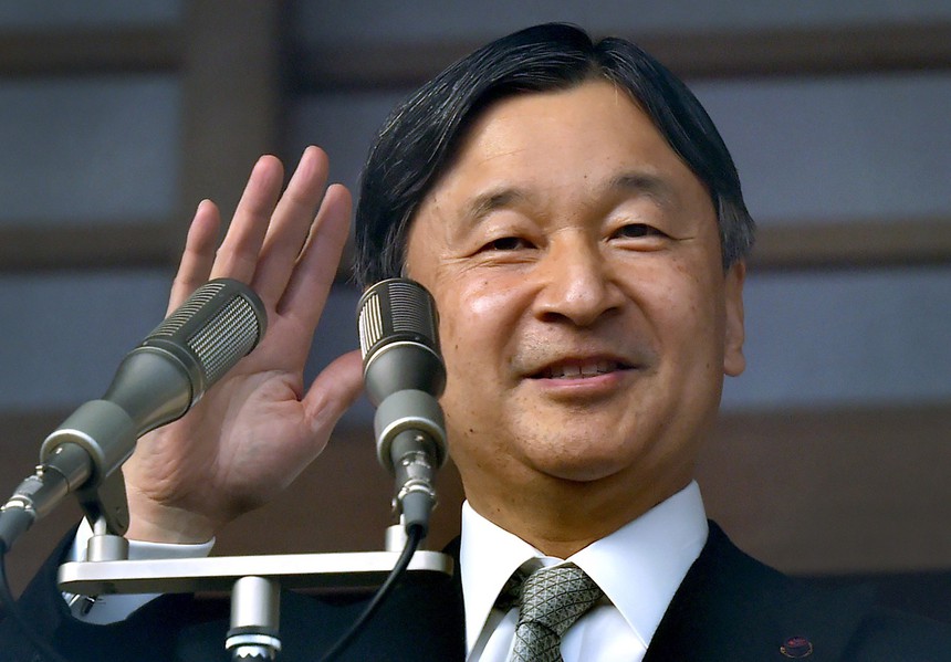 Nhật hoàng Naruhito cầu nguyện cho hòa bình trên thế giới - Ảnh 1.