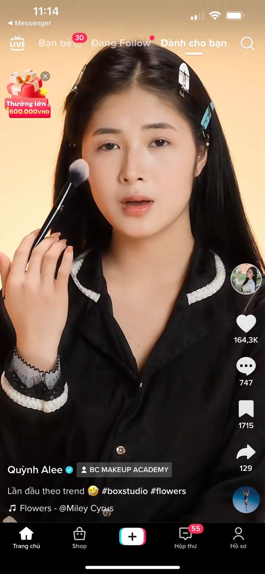 Lần đầu đu trend TikTok, Quỳnh Alee bị nói là ‘xách dép’ cho ai đó, người xem cứ ‘nhìn vào vùng khó nói’ - Ảnh 1.