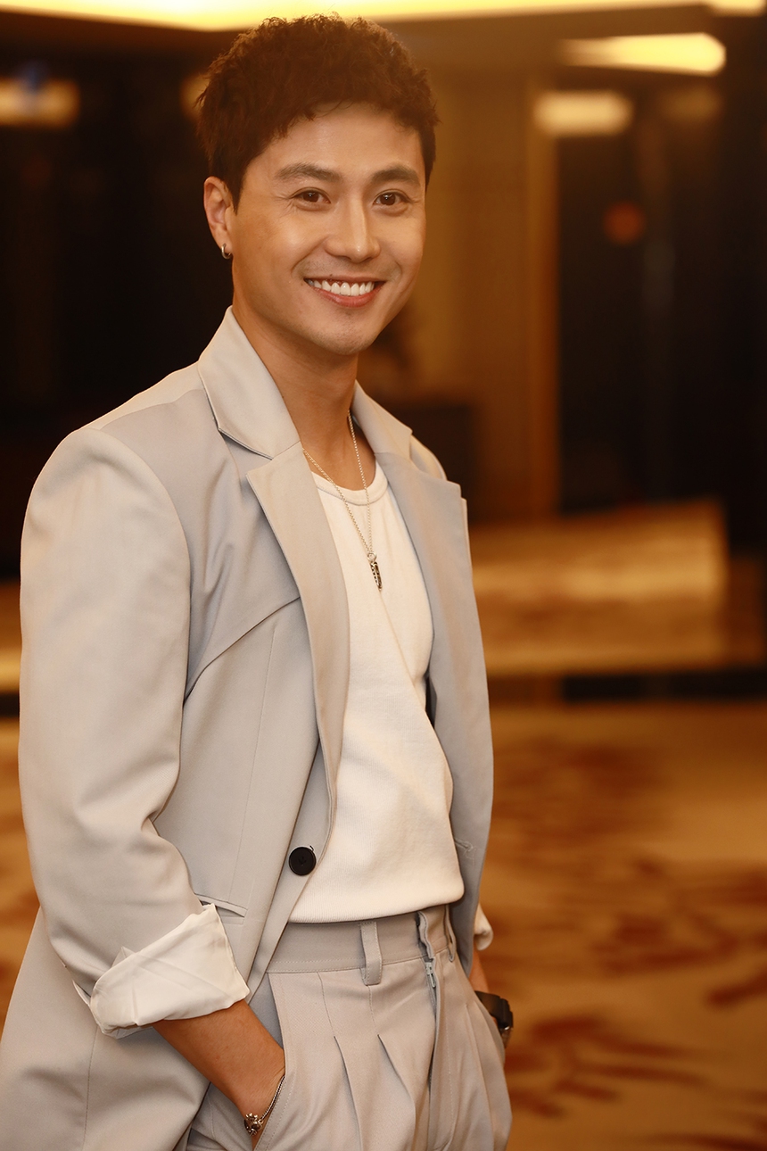 Thanh Sơn - Khả Ngân thành vợ chồng, 'né tránh' chuyện riêng tư - Ảnh 3. Thanh Sơn - Khả Ngân thành vợ chồng, 'né tránh' chuyện riêng tư - Ảnh 3.