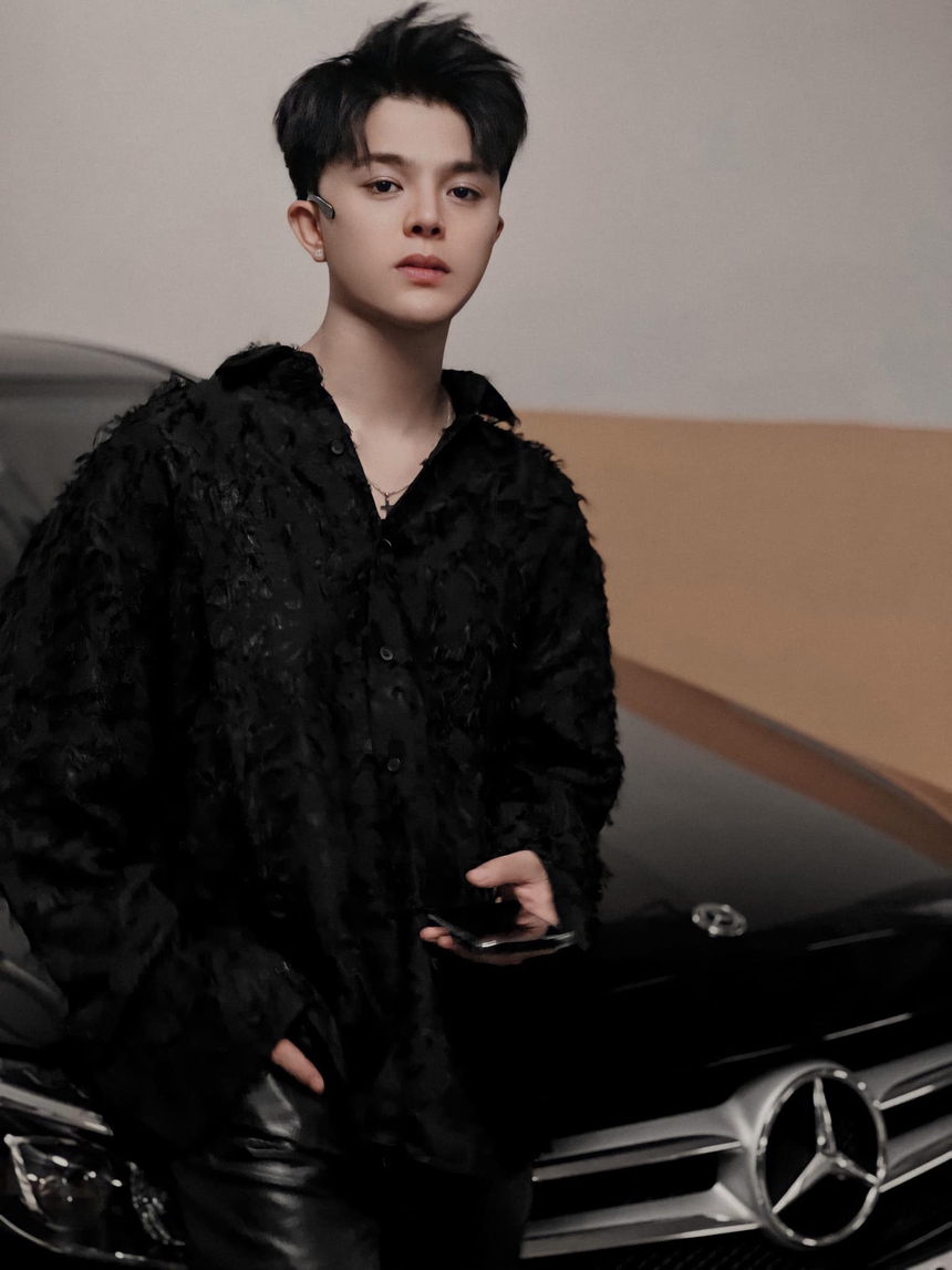 Quang Anh The Voice Kids : Thay đổi diện mạo, sự nghiệp bấp bênh, suýt về quê bán trà sữa - Ảnh 1.