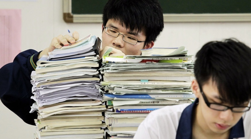Những màn giành giật thí sinh "cười ra nước mắt" của Thanh Hoa - Bắc Đại: Gọi điện liên tục lúc 3h sáng, đích thân lái xe hơn 100km để thuyết phục học bá... - Ảnh 2. Những màn giành giật thí sinh "cười ra nước mắt" của Thanh Hoa - Bắc Đại: Gọi điện liên tục lúc 3h sáng, đích thân lái xe hơn 100km để thuyết phục học bá... - Ảnh 2.