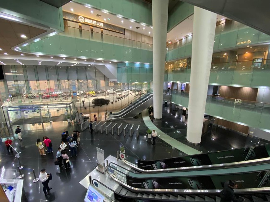 Toà tháp Bitexco ở TP.HCM chuẩn bị được cải tạo, nâng cấp  - Ảnh 1.