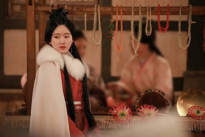 'Đụng hàng' Triệu Lộ Tư nhưng nàng tiểu hoa này được khen xinh đẹp hơn hẳn, nhan sắc còn 'na ná' Trương Bá Chi khiến dân tình thương nhớ - Ảnh 6. 'Đụng hàng' Triệu Lộ Tư nhưng nàng tiểu hoa này được khen xinh đẹp hơn hẳn, nhan sắc còn 'na ná' Trương Bá Chi khiến dân tình thương nhớ - Ảnh 6.