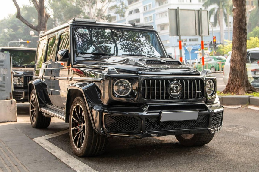 Quá đam mê, rich kid Hà Nội chở siêu xe Ferrari và 3 chiếc G 63 vào TP. HCM để đi phượt tới Phan Thiết - Ảnh 9.