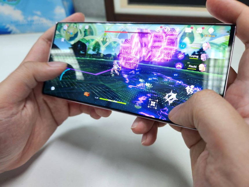 Samsung Galaxy S23 Ultra: Bản nâng cấp vượt trội đem tới trải nghiệm chơi game cao cấp dành cho game thủ - Ảnh 3. Samsung Galaxy S23 Ultra: Bản nâng cấp vượt trội đem tới trải nghiệm chơi game cao cấp dành cho game thủ - Ảnh 3.