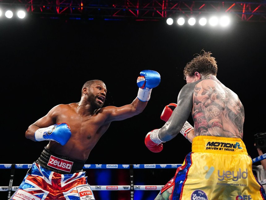 Ở tuổi 46, Floyd Mayweather vẫn giữ được những phẩm chất làm nên 'Độc cô cầu bại' - Ảnh 1.