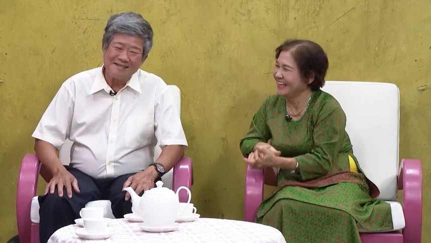 Từ chối tiểu thư con đại gia để lấy đồng nghiệp, thầy giáo vất vả vừa chăm vợ đẻ, vừa chăm heo đẻ vẫn thấy hạnh phúc - Ảnh 6. Từ chối tiểu thư con đại gia để lấy đồng nghiệp, thầy giáo vất vả vừa chăm vợ đẻ, vừa chăm heo đẻ vẫn thấy hạnh phúc - Ảnh 6.