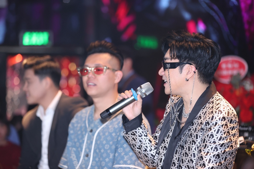 Quang Hà: Tôi bảo Khắc Việt "Vì mày không nhận tiền của anh nên anh không nhận tiền của mày" - Ảnh 5.