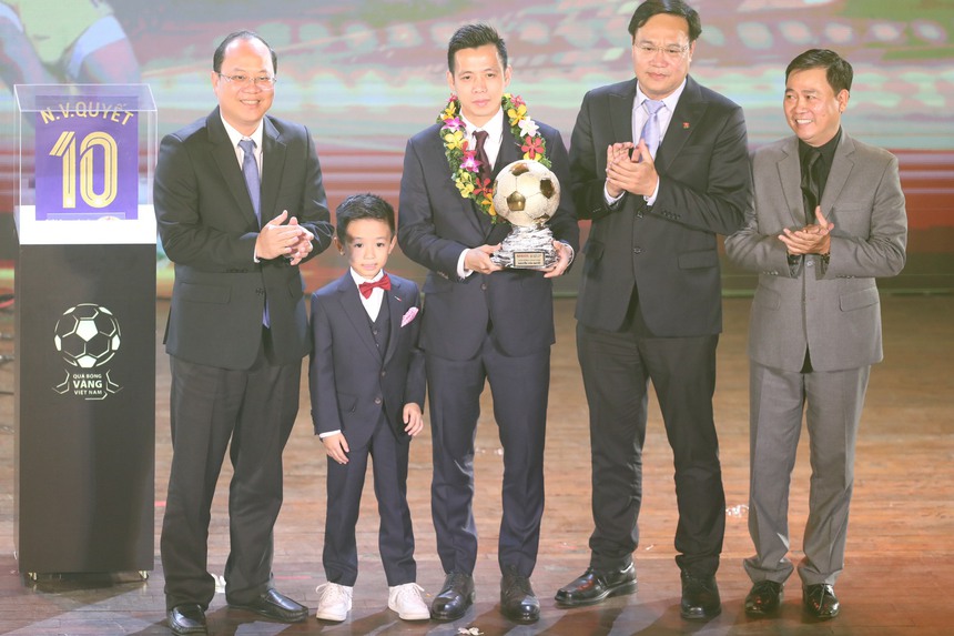 Văn Quyết, Quả bóng vàng Việt Nam 2022, Văn Quyết Quả bóng vàng, CLB Hà Nội, Hà Nội FC