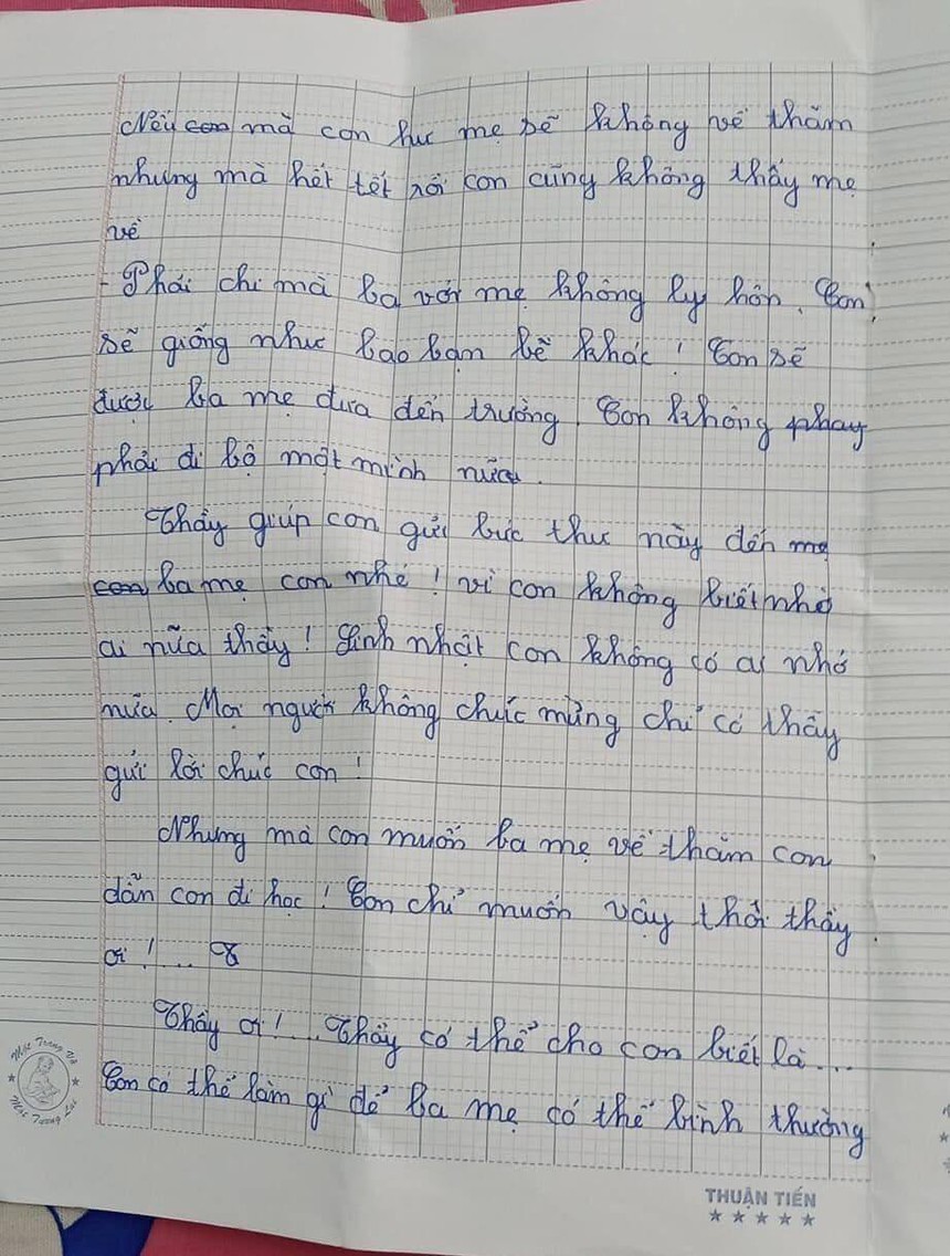 Nhói lòng bức thư bé gái lớp 9 tâm sự với thầy giáo chuyện bố mẹ ly hôn: "Ba con cưới vợ rồi, mẹ cũng có bạn trai" - Ảnh 2. Nhói lòng bức thư bé gái lớp 9 tâm sự với thầy giáo chuyện bố mẹ ly hôn: "Ba con cưới vợ rồi, mẹ cũng có bạn trai" - Ảnh 2.