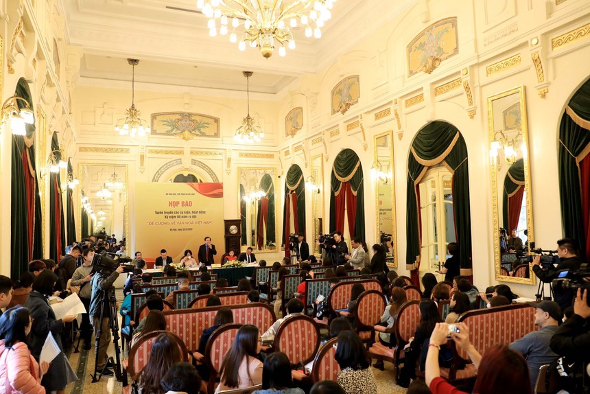Hội thảo '80 năm Đề cương về Văn hóa Việt Nam (1943-2023) - Khởi nguồn và động lực phát triển' - Ảnh 1.