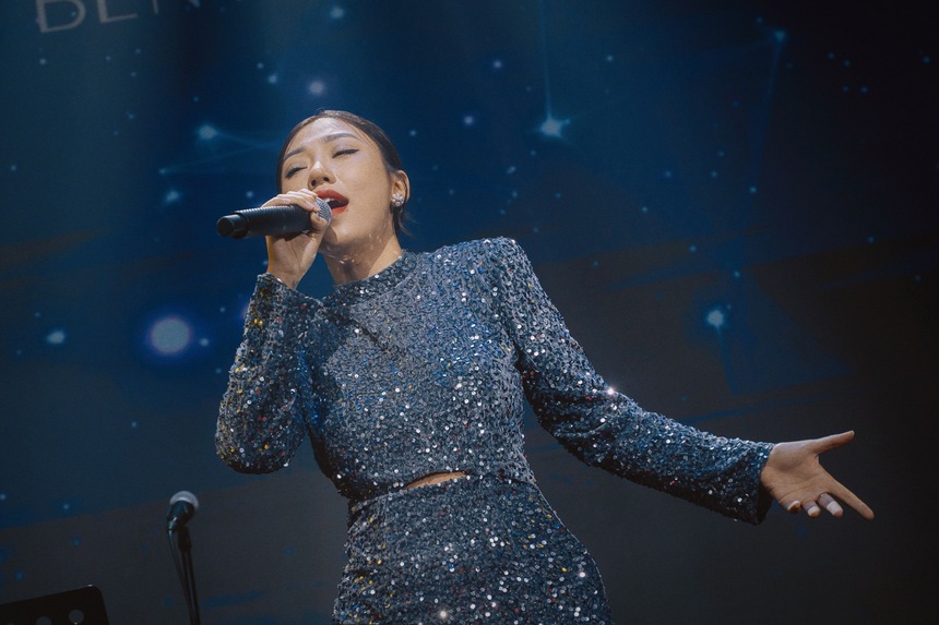 Huyền Cadie: "Tôi không bán hàng online vì sợ mọi người quên mình là ca sĩ" - Ảnh 1. Huyền Cadie: "Tôi không bán hàng online vì sợ mọi người quên mình là ca sĩ" - Ảnh 1.