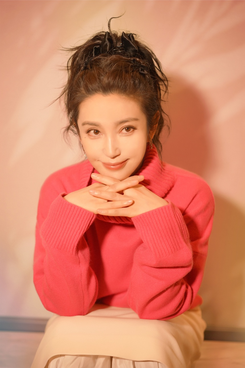 Nhan sắc gây sốt của Lý Băng Băng đón sinh nhật tuổi 50 - Ảnh 6.