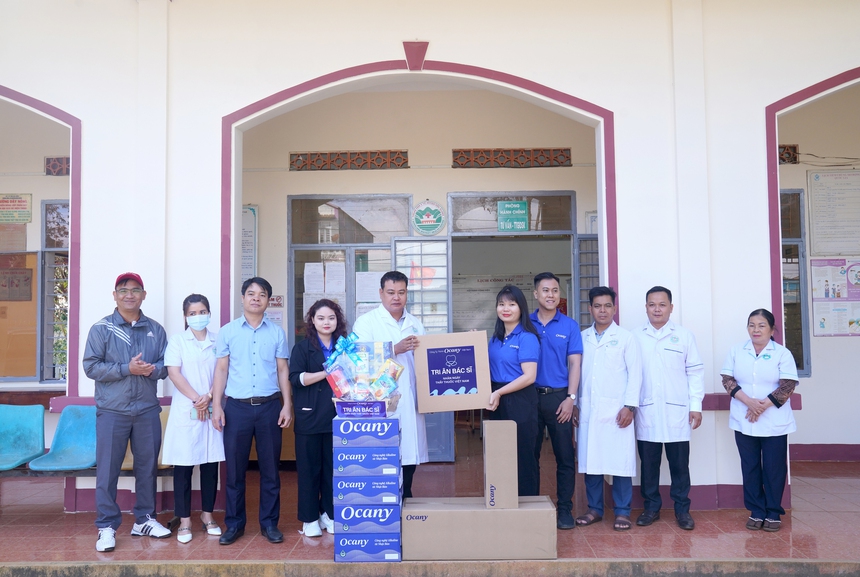 Đăk Nông - Tri ân ngày thầy thuốc Việt Nam 27/02 - Ảnh 1.