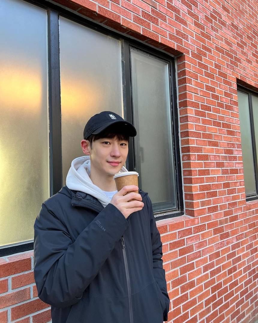 1001 sự thật thú vị về nam chính 'Taxi driver 2': Từng đóng phim đam mỹ với 'tình cũ Son Ye Jin' - Ảnh 16.