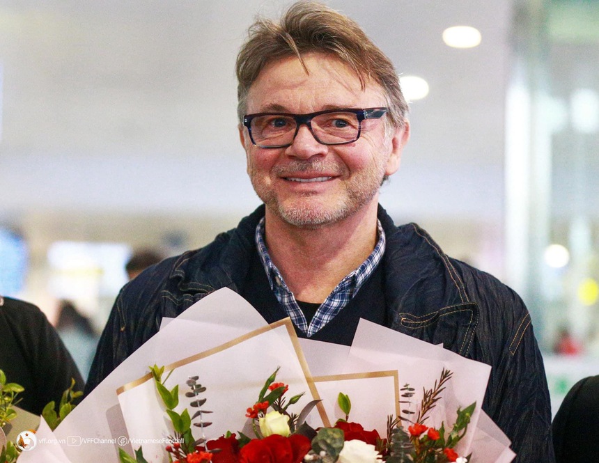 TRỰC TIẾP: Công bố HLV trưởng đội tuyển Việt Nam Philippe Troussier - Ảnh 2. TRỰC TIẾP: Công bố HLV trưởng đội tuyển Việt Nam Philippe Troussier - Ảnh 2.