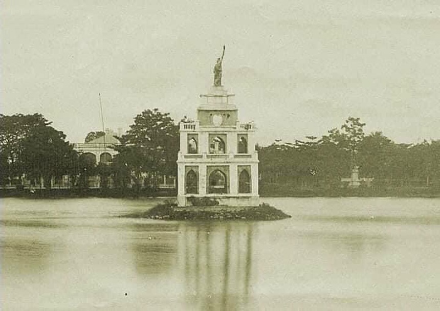 Ảnh = Ký ức = Lịch sử (kỳ 61): Những tượng đài đầu tiên ở Hà Nội - Ảnh 9.