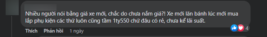 Toyota Camry lăn bánh 1.600 km rao bán gần bằng giá xe mới: CĐM bảo 'mua xe mới cho đẹp', còn được 'mùi xe thơm' - Ảnh 4. Toyota Camry lăn bánh 1.600 km rao bán gần bằng giá xe mới: CĐM bảo 'mua xe mới cho đẹp', còn được 'mùi xe thơm' - Ảnh 4.