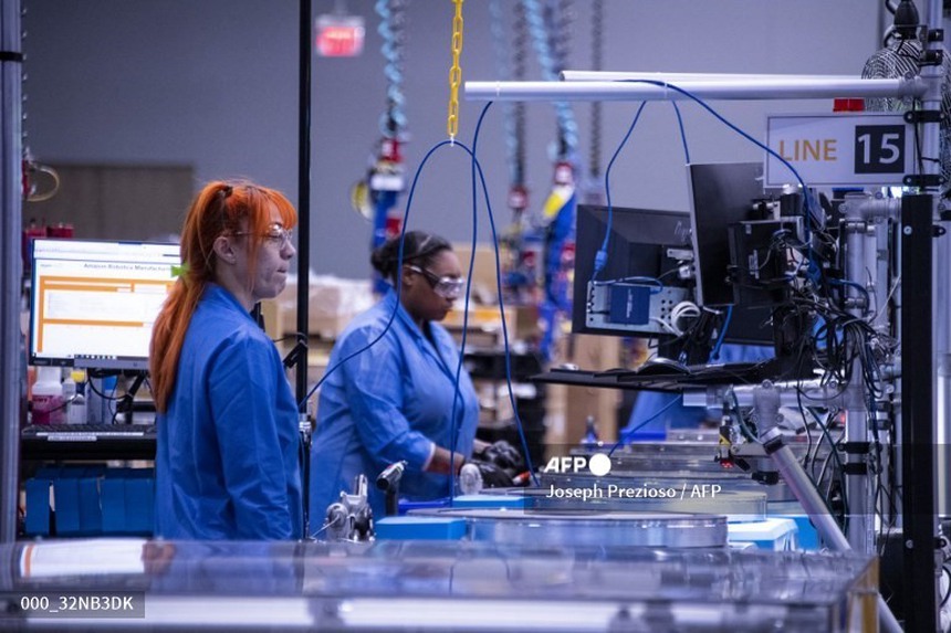 Làn sóng cắt giảm nhân sự toàn cầu chưa có dấu hiệu lắng dịu - Ảnh 3.