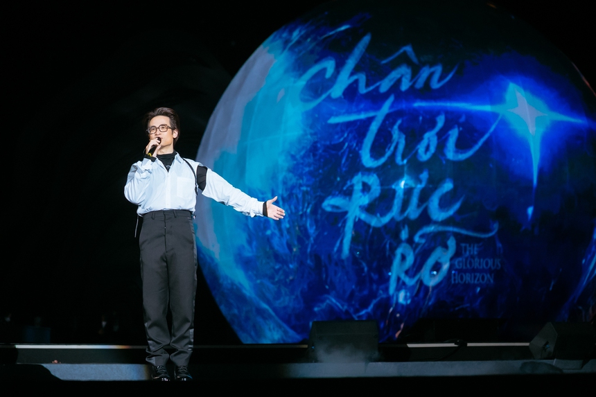 Kết thúc thành công concert Chân Trời Rực Rỡ, MXH vẫn rộ lên tranh cãi về chuyện hát cover và 'âm nhạc tử tế' của Hà Anh Tuấn - Ảnh 7. Kết thúc thành công concert Chân Trời Rực Rỡ, MXH vẫn rộ lên tranh cãi về chuyện hát cover và 'âm nhạc tử tế' của Hà Anh Tuấn - Ảnh 7.