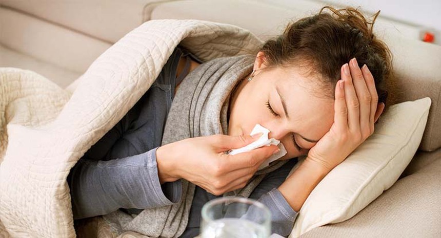 Cả thế giới lo ngại trước cúm H5N1 gây chết người ở Campuchia, đây là các dấu hiệu không thể bỏ qua, cẩn thận nhầm lẫn với cúm thường - Ảnh 2.