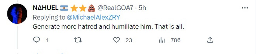 CĐV bất bình với FIFA vì dùng ảnh 'thiếu tôn trọng' Ronaldo ở lễ trao giải The Best 2022 - Ảnh 3. CĐV bất bình với FIFA vì dùng ảnh 'thiếu tôn trọng' Ronaldo ở lễ trao giải The Best 2022 - Ảnh 3.