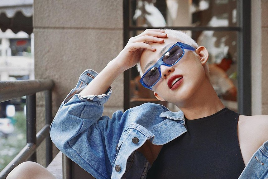 Nữ diễn viên Vbiz từng cạo trọc đầu, từ bỏ đóng phim vì ngã trên núi trượt tuyết hiện tại ra sao? - Ảnh 4.