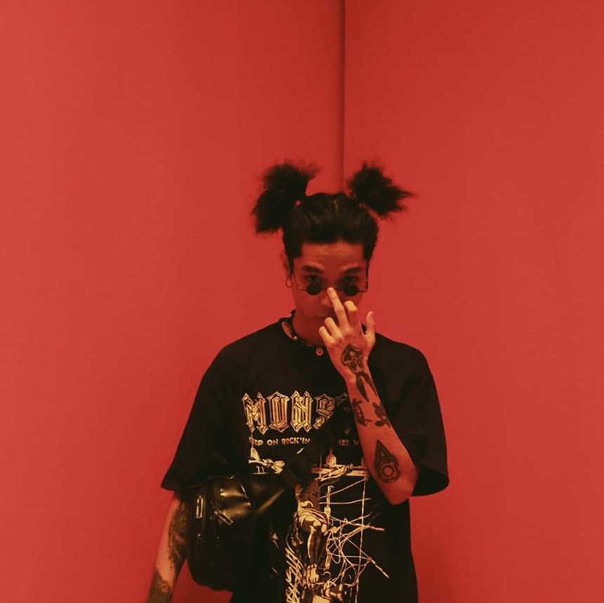 Profile vũ công kém 7 tuổi lộ ảnh khóa môi Bảo Anh - Ảnh 6. Profile vũ công kém 7 tuổi lộ ảnh khóa môi Bảo Anh - Ảnh 6.