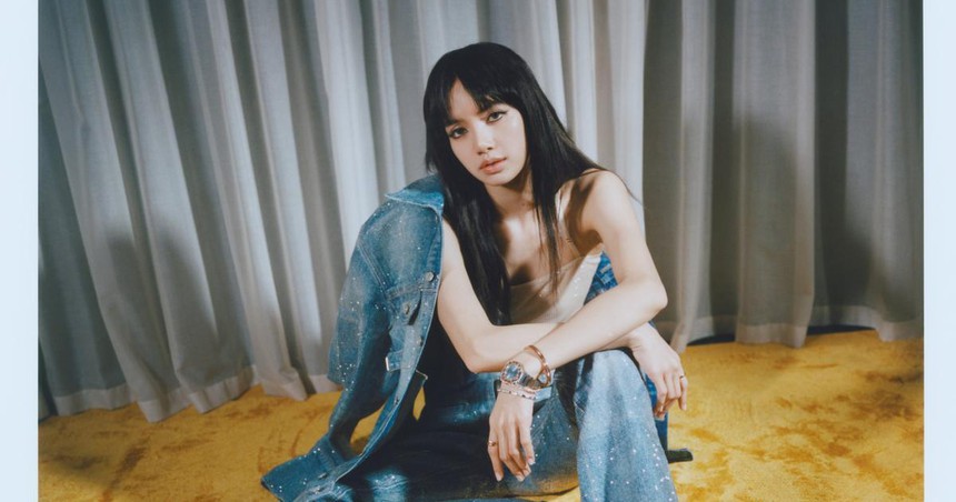 Lisa Blackpink tràn đầy khí chất trên bìa tạp chí Pháp - Ảnh 3.