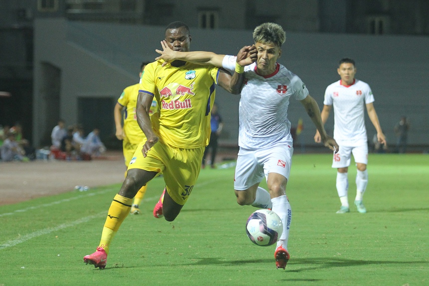 Bóng đá Việt Nam 27/9: HLV Hoàng Anh Tuấn trải lòng sau ASIAD 2023, Đà Nẵng chia tay tân binh sau 10 ngày - Ảnh 4.