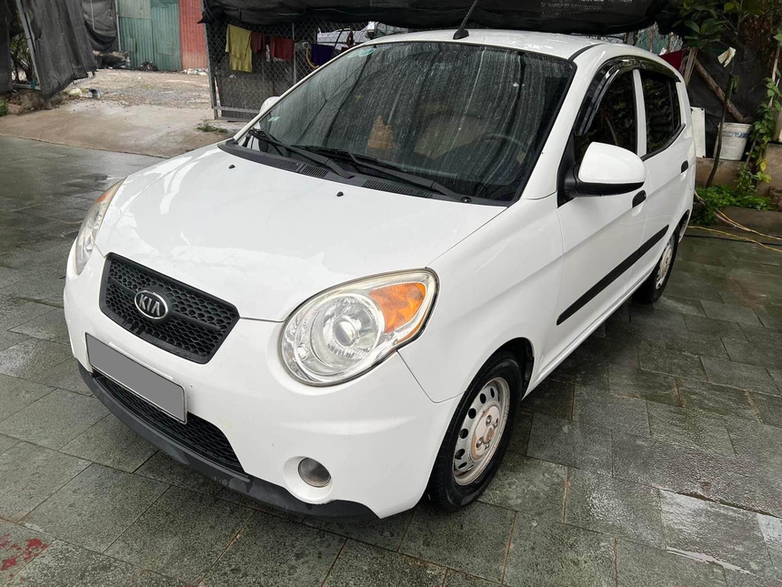 Kia Morning 'bán tải' bán ngang giá Honda SH: Người bán chia sẻ 'máy chất lừ' - Ảnh 1.