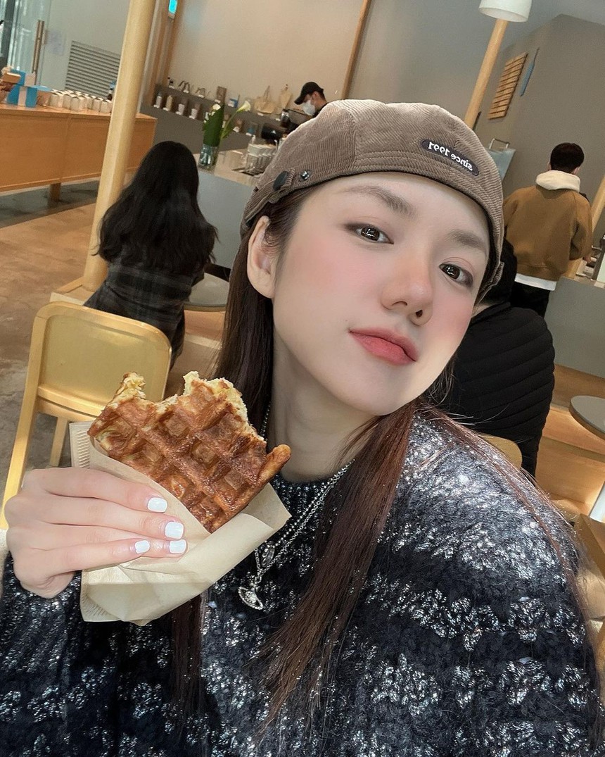 Mỹ nhân Việt 'lọt mắt xanh' của Châu Tinh Trì: Gương mặt hack tuổi đến kinh ngạc, nhìn đến body còn 'cháy' hơn - Ảnh 2.