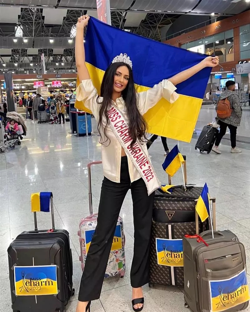 Dàn đối thủ của MC Thanh Thanh Huyền tại Miss Charm 2023: Toàn 'quái vật 5000 máu', nhìn sắc vóc và gu thời trang mà thấy lo cho nữ MC chân dài 1m1 - Ảnh 10. Dàn đối thủ của MC Thanh Thanh Huyền tại Miss Charm 2023: Toàn 'quái vật 5000 máu', nhìn sắc vóc và gu thời trang mà thấy lo cho nữ MC chân dài 1m1 - Ảnh 10.