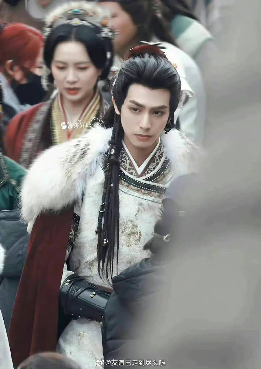 Nhan sắc Angelababy trong ảnh chụp vội thế nào mà khiến dân mạng xôn xao - Ảnh 7.