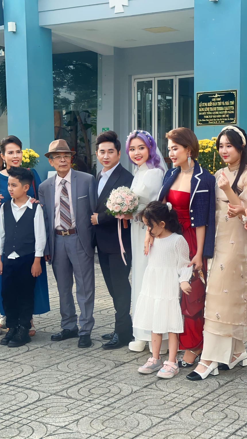 Ca sĩ Bảo Anh và Bằng Cường trong lễ cưới sáng nay - Ảnh 3.