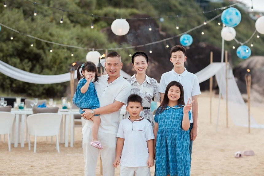 Quý tử nhà Quang Dũng trổ mã với chiều cao 1m85 ở tuổi 15 - Ảnh 6. Quý tử nhà Quang Dũng trổ mã với chiều cao 1m85 ở tuổi 15 - Ảnh 6.