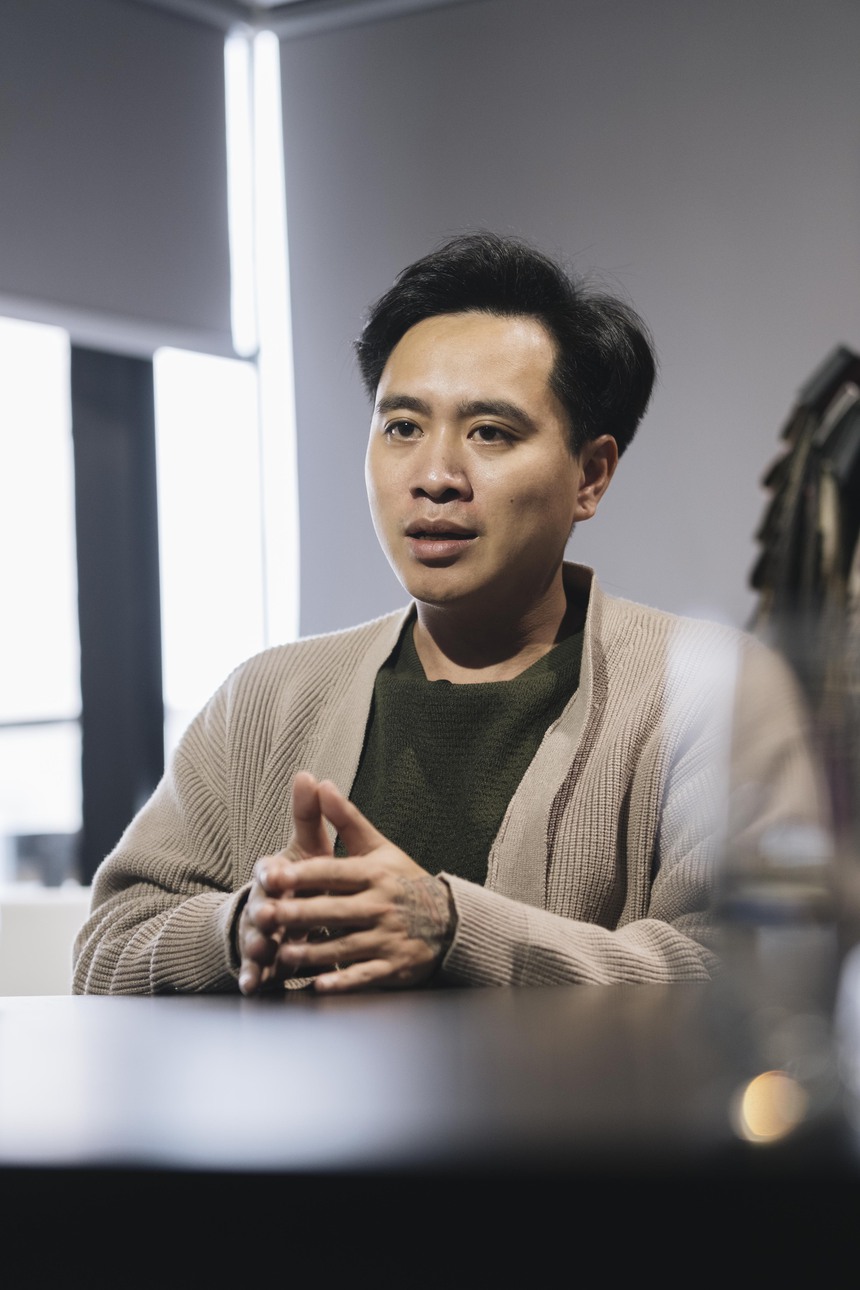 Thi 3 lần mới đỗ, từng tính bỏ nghề tới người đứng sau loạt biệt thự thượng lưu: Có 2 phong cách tiền bạc khi làm với giới cao cấp - Ảnh 3.