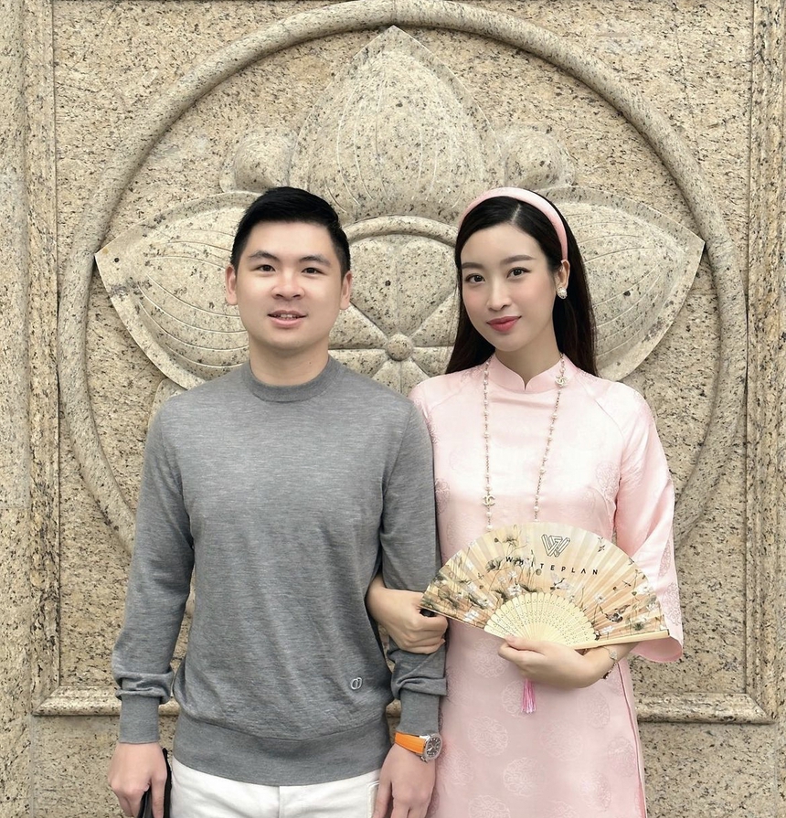 Khéo nịnh chồng như Đỗ Mỹ Linh: Chỉ 1 hành động mà khiến chồng thiếu gia hào hứng trong ngày sinh nhật  - Ảnh 3.