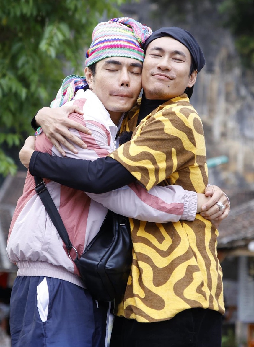 Bị nói 'hỗn' với đồng nghiệp, Lê Dương Bảo Lâm lên tiếng tuyên bố 1 câu cực gắt  - Ảnh 2.