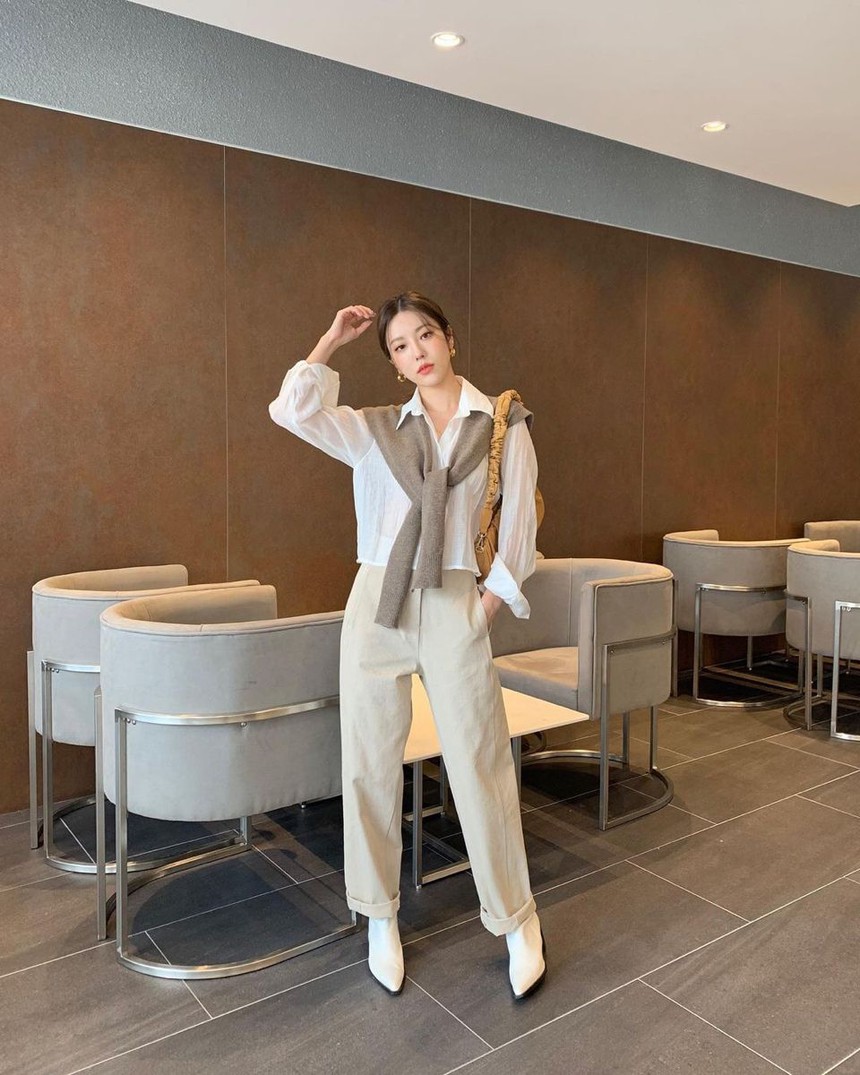 8 gợi ý phối đồ tông be cho nàng công sở: dễ áp dụng lại cực kỳ nổi bật  - Ảnh 2.