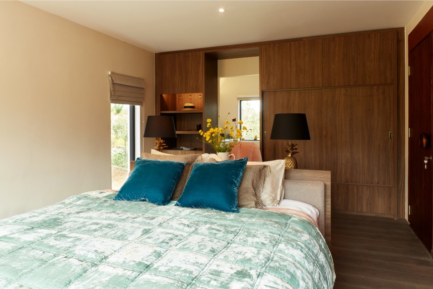 Tập 8 'Là Nhà': Sửa nhà kỷ niệm của mẹ thành siêu phẩm giữa rừng cây, Adrian Anh Tuấn - Sơn Đoàn vỡ òa vì quá đẹp - Ảnh 5.