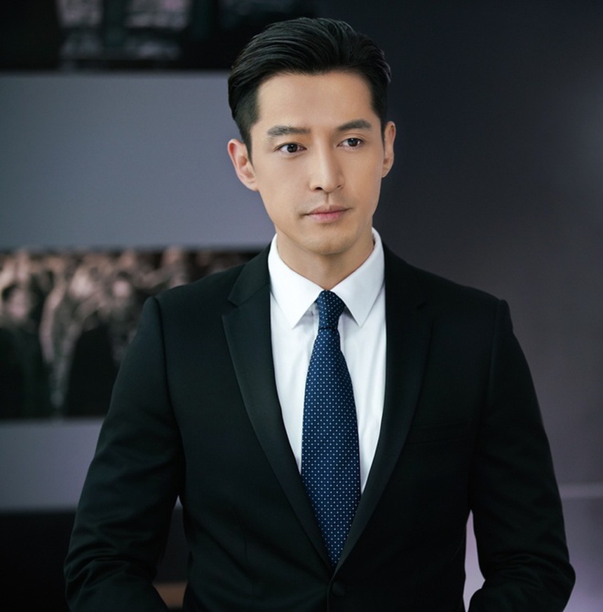 Người vợ bí ẩn được Hồ Ca chi 800 triệu để bảo vệ danh tính: Là thiên kim gia đình giàu có, học vấn đỉnh, "mây tầng nào gặp gió tầng đó" với chồng - Ảnh 1.