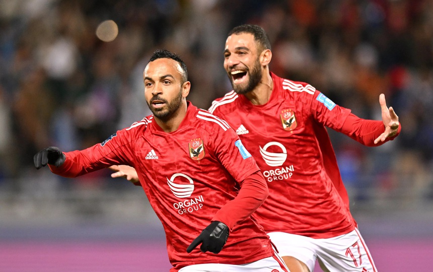 Tin nóng bóng đá sáng 5/2: HLV Ten Hag chỉ trích trọng tài - Ảnh 4.