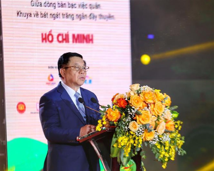 Đồng chí Nguyễn Trọng Nghĩa: Thơ ca luôn đồng hành cùng công cuộc xây dựng và bảo vệ Tổ quốc - Ảnh 1.